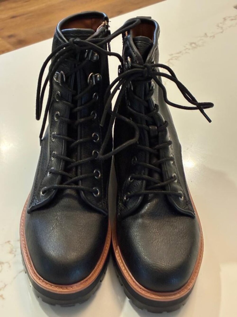 Indigo Rd Women's Round Toe Lace-Up Lug Sole Combat Boot Black Faux Leather Sz 8